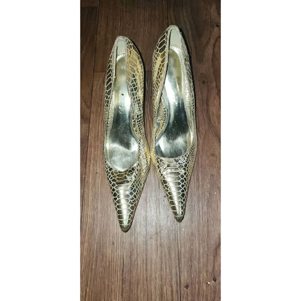 Metallic Gold Pumps 